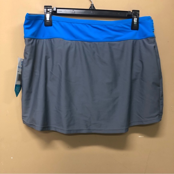Free Country Gray Blue Skort Swim Bottom NWT - Picture 2 of 4